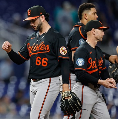 Do you see the O's fundamental mistakes as a product of players pressing? episode artwork