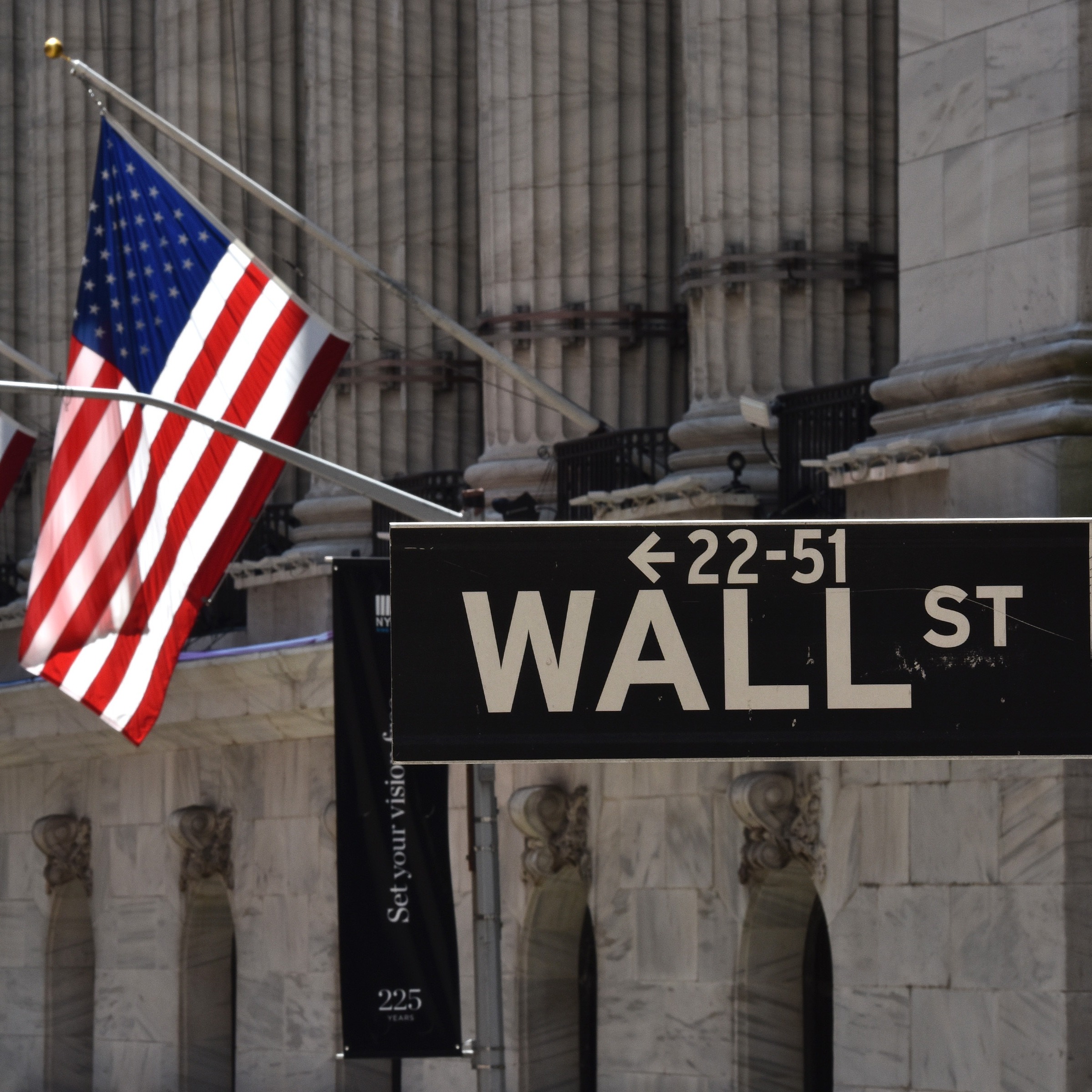 Week Ahead - Politics/Workplace & Stock Picks