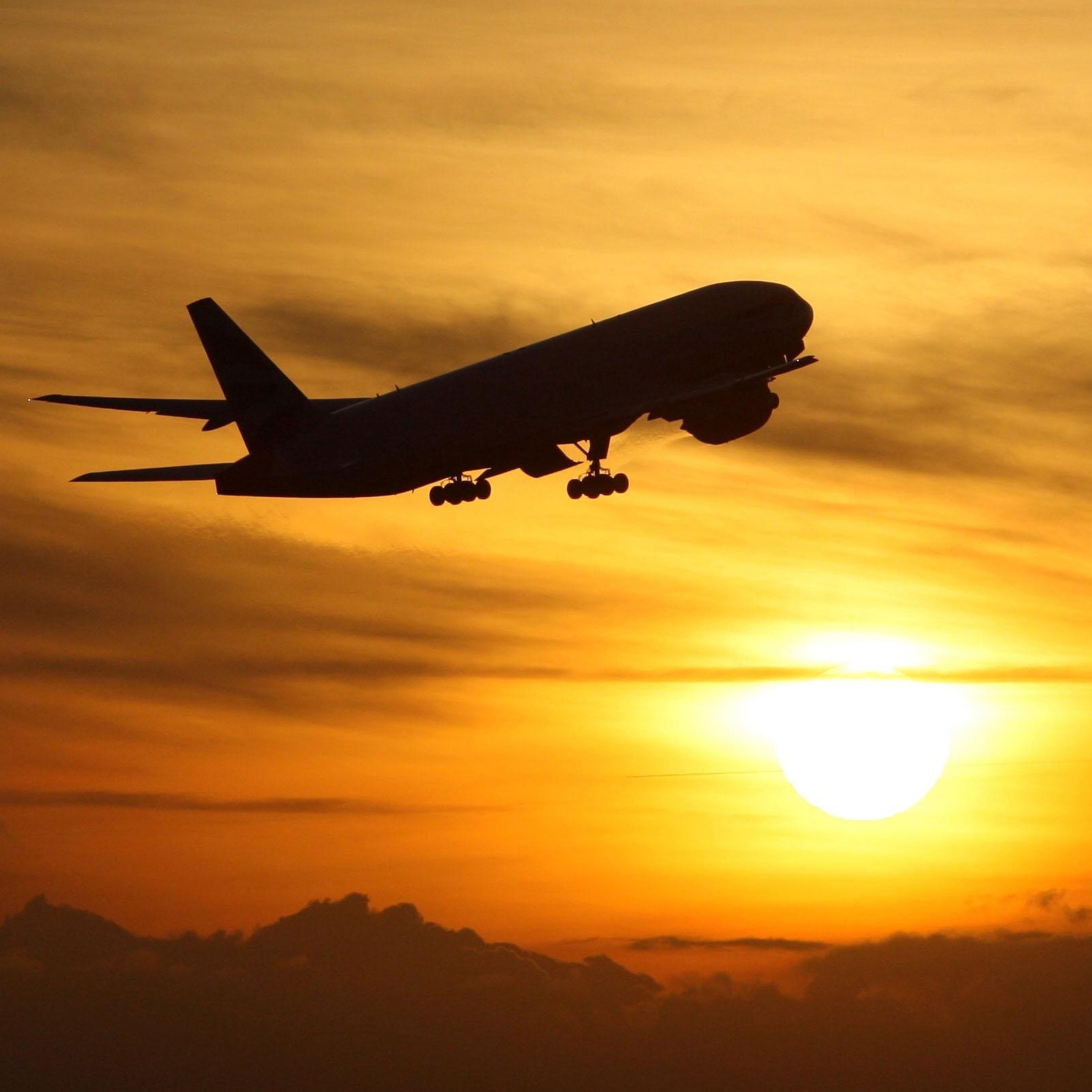 Noon Business Hour on WBBM Newsradio