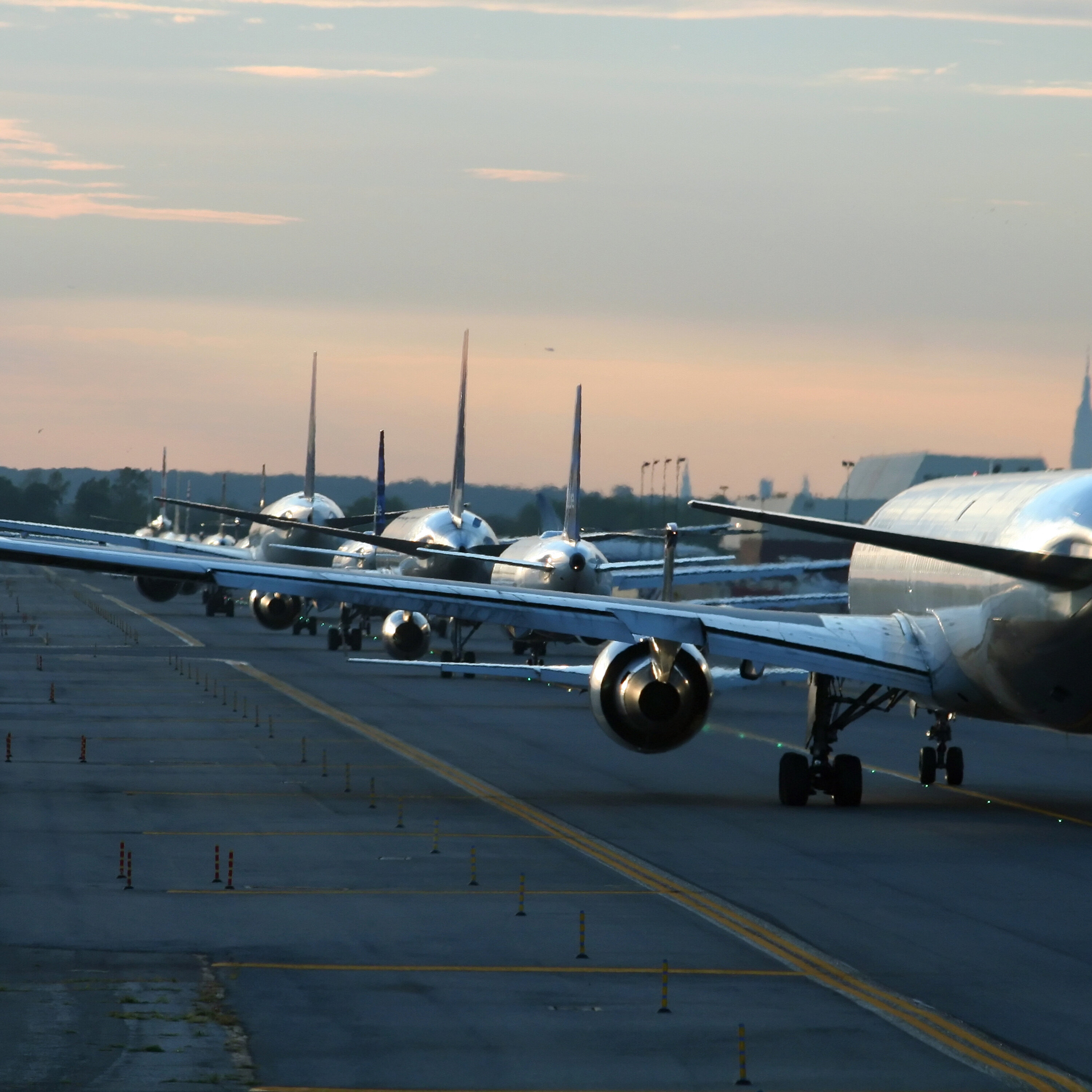 Storming weather caused ground stop at O'Hare Airport