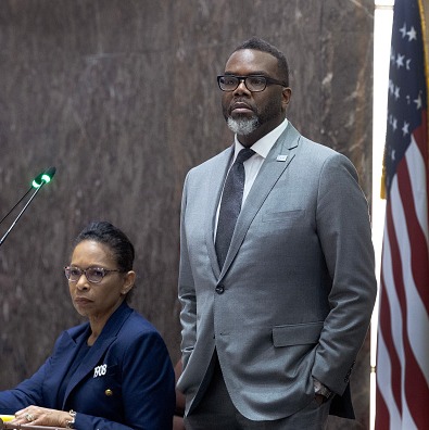 Mayor Brandon Johnson wants to call off today's budget vote