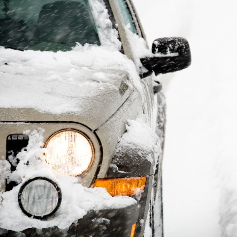 Snow, slippery travel expected  during morning commute in Chicago area