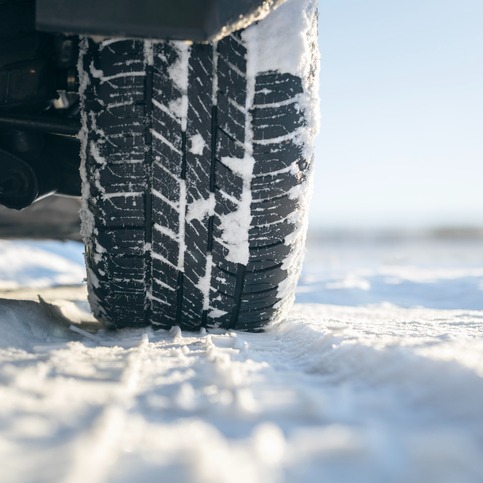 Steady snow will begin this afternoon in Chicago area