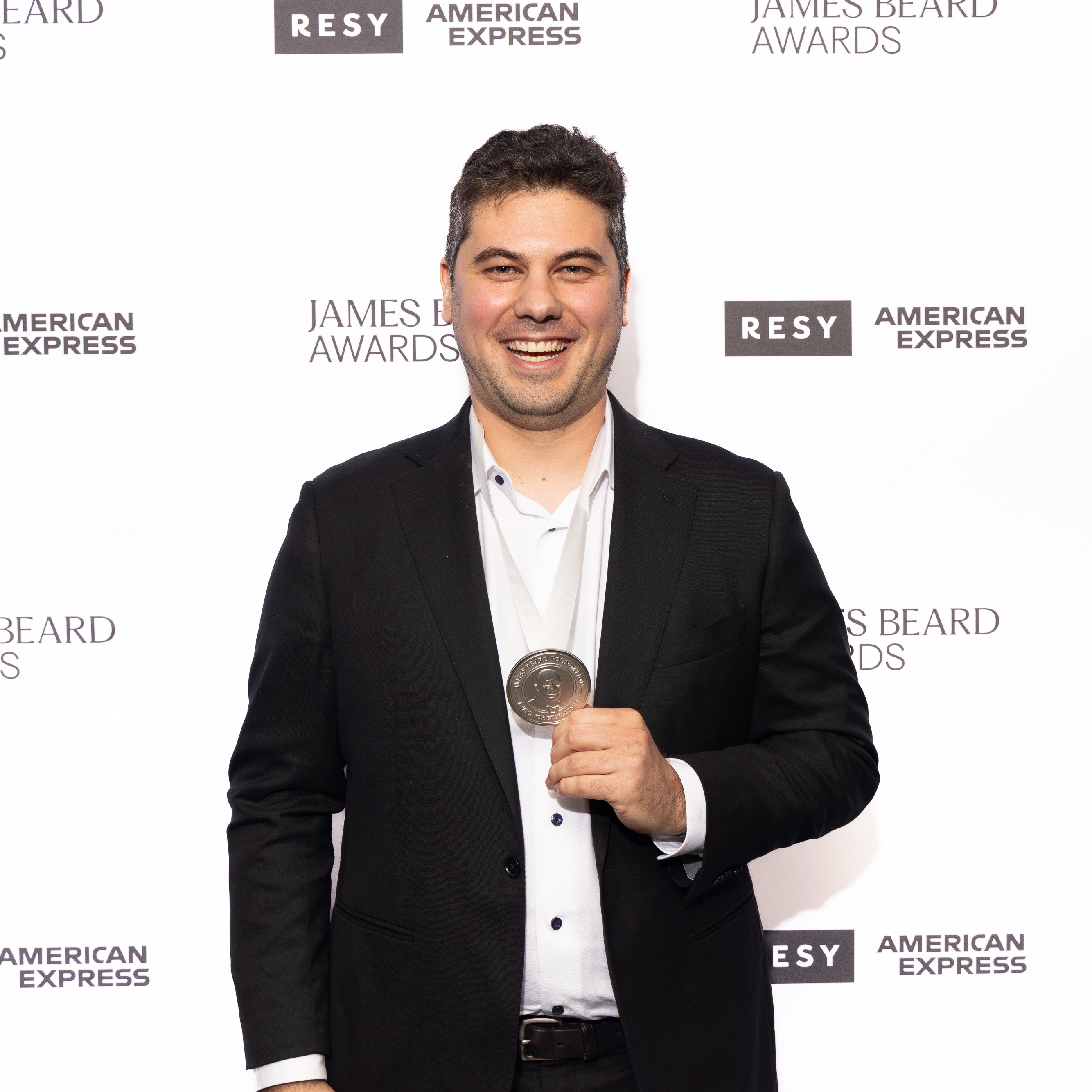 Chicago chef wins James Beard Award episode artwork