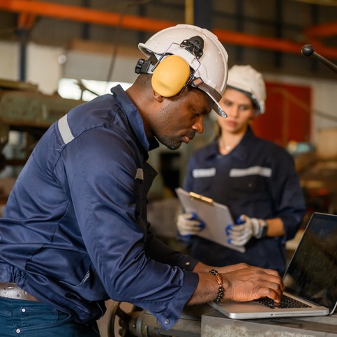 Thousands of auto manufacturing, tech jobs remain unfilled