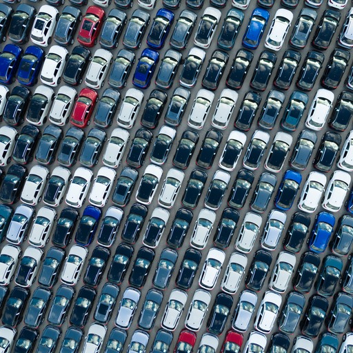 Automakers should focus on three things and outsource other areas