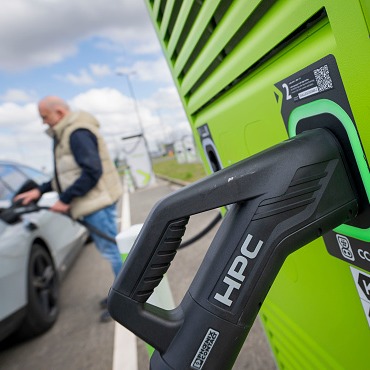 High gas prices have car shoppers hunting for EVs