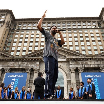 Detroit's own Big Sean and Usher investing $1 Million in Boys & Girls Club episode artwork