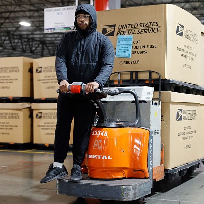 U.S. postal carriers hard at work on remaining Christmas deliveries episode artwork