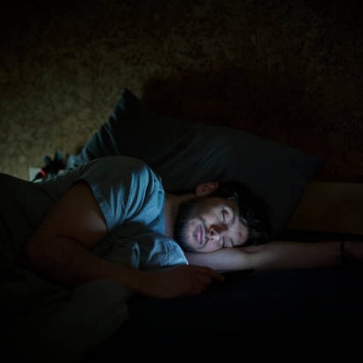 Men need adequate sleep to live longer lives episode artwork