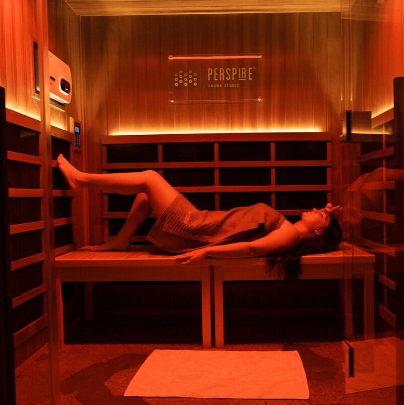 A sauna that mimics a light workout episode artwork