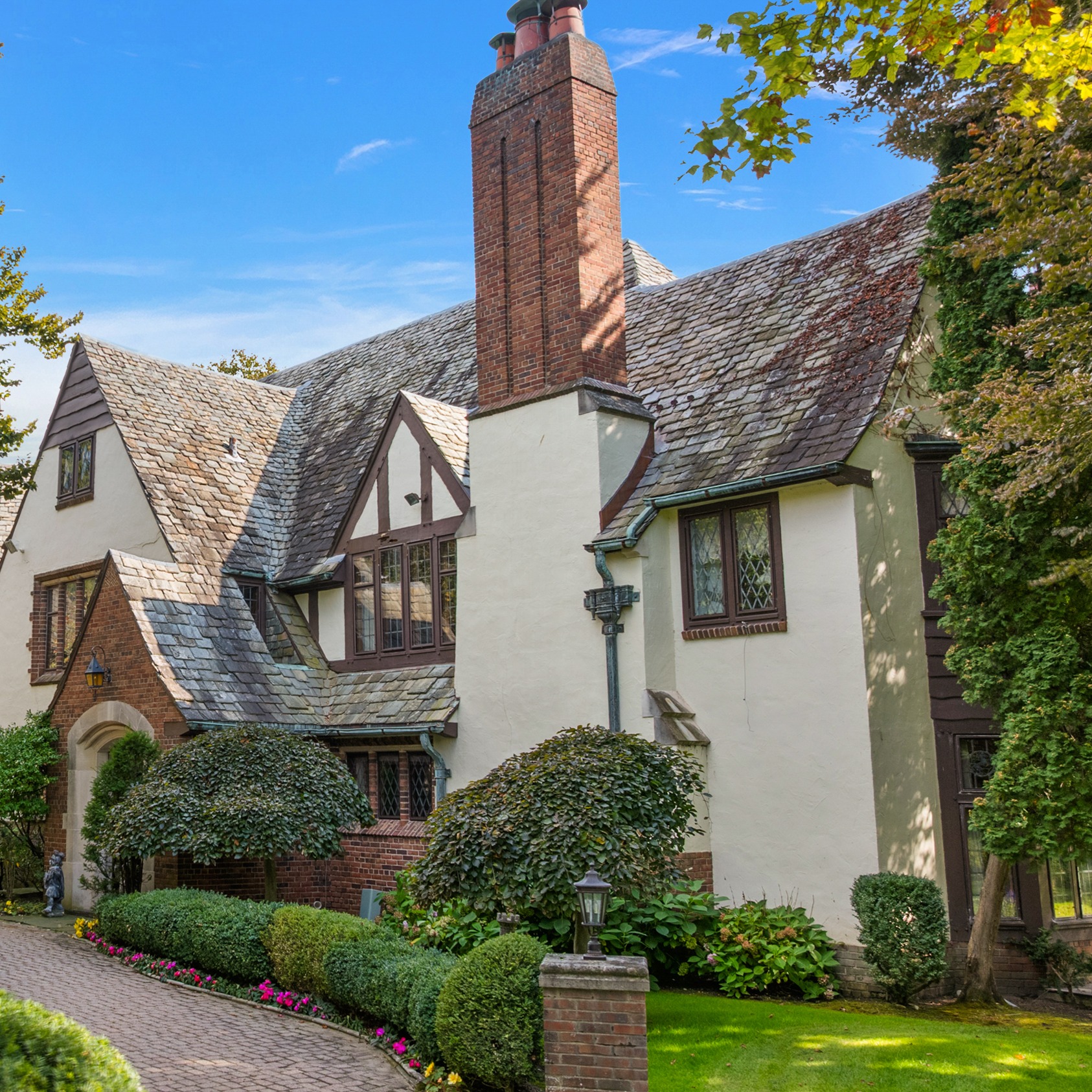 Home sales in SE Michigan drop in January, expected to increase in Spring episode artwork