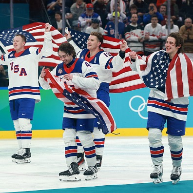 USA wins gold in men's hockey, last 4 players on ice have ties to Michigan episode artwork