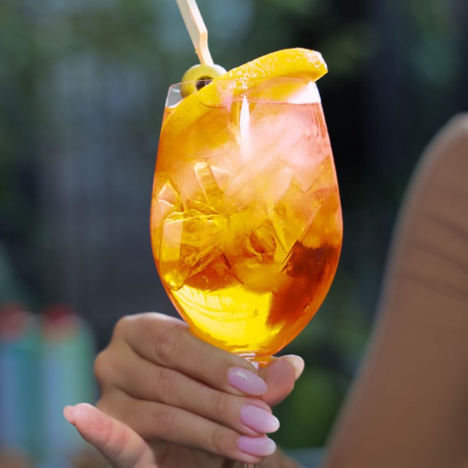 What do the World Cup, Aperol spritz, and jorts have in common? episode artwork
