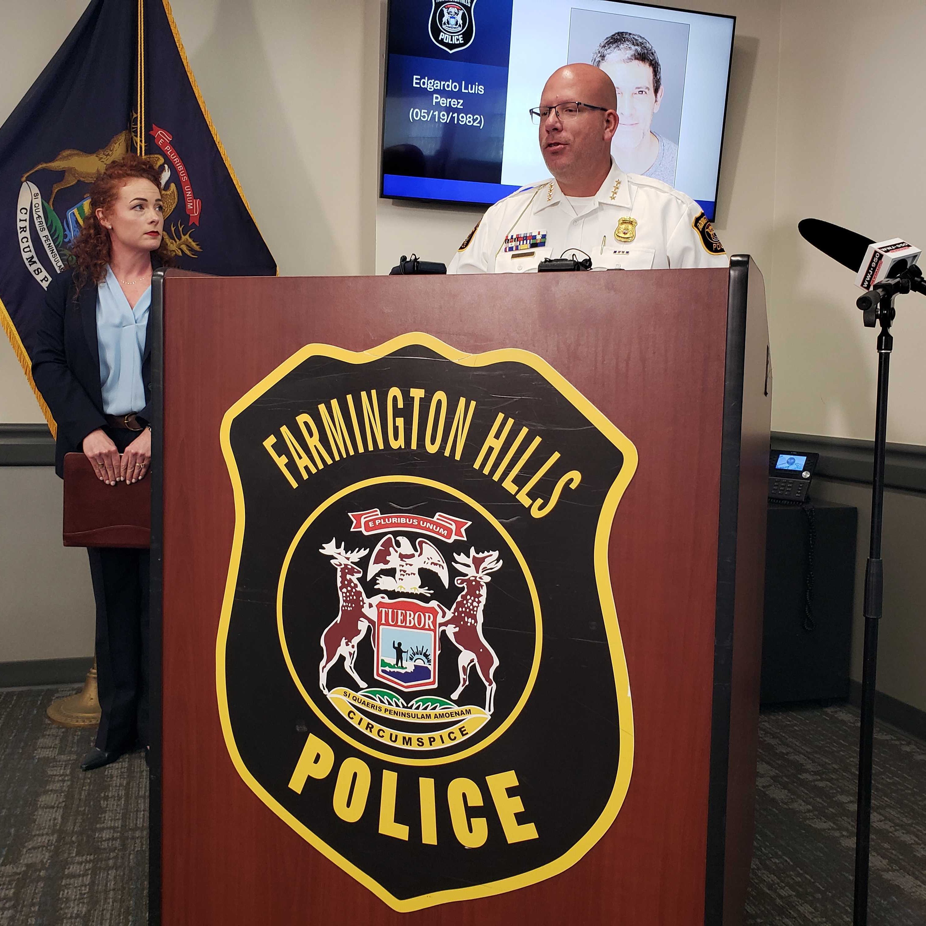 Farmington Hills police, FBI discuss how longtime fugitive was caught after 2001 murder episode artwork