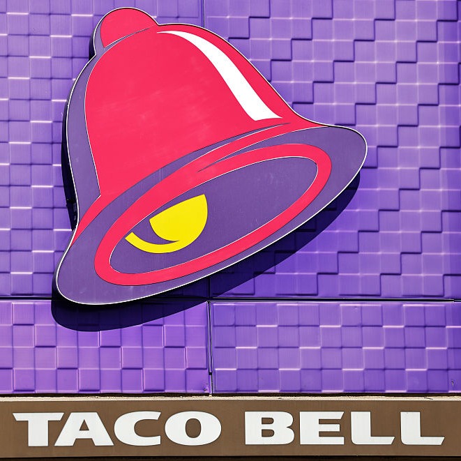 Parasite outbreak update: Taco Bell, lettuce among the prime suspects episode artwork