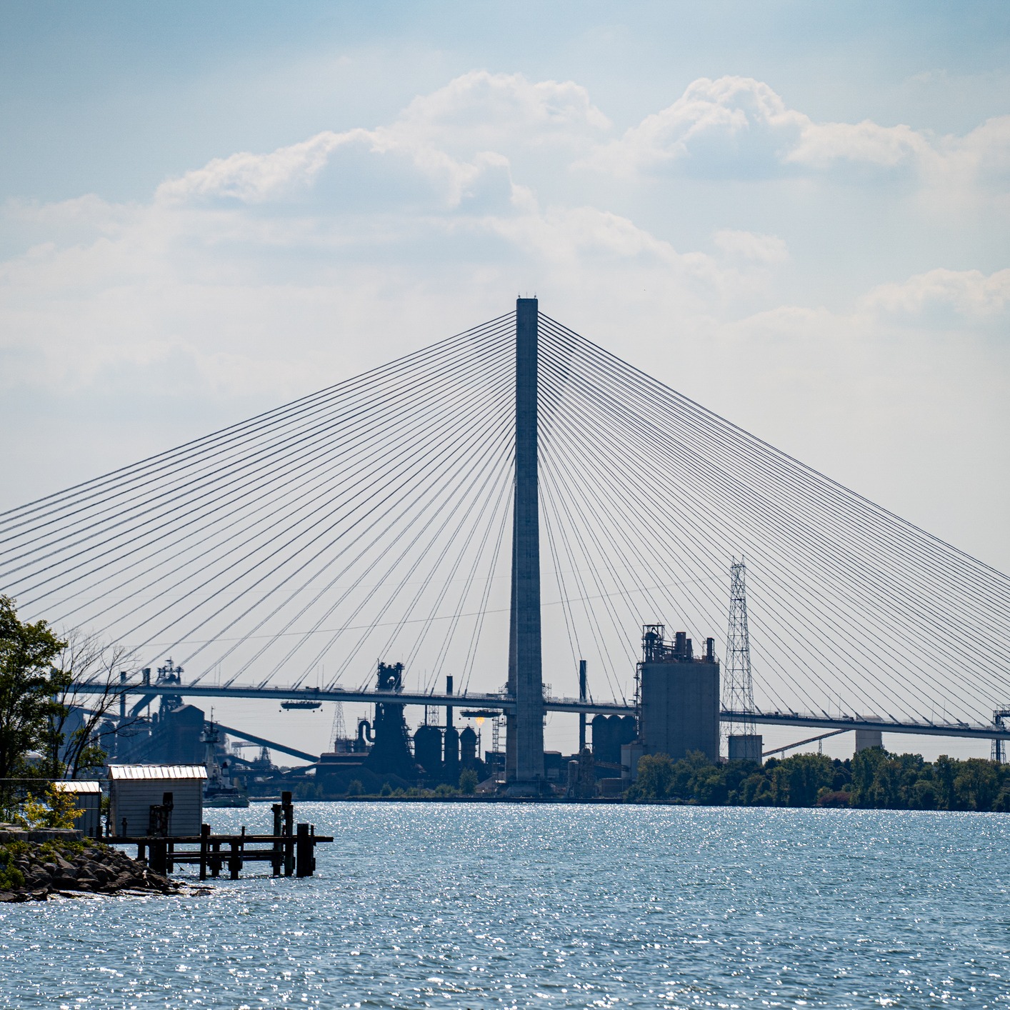 Gordie Howe Bridge will "open things up" for auto industry: expert episode artwork