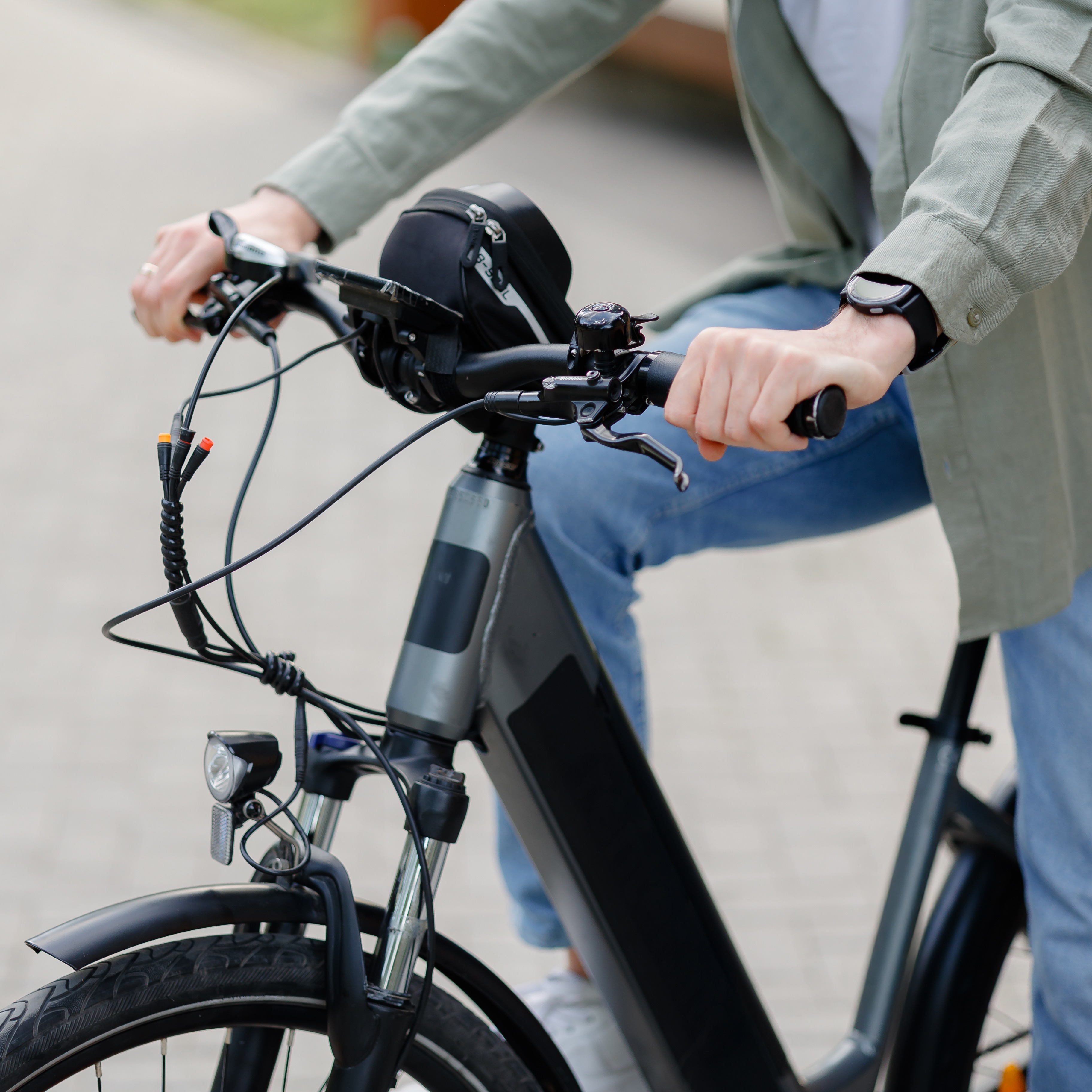 Grosse Ile Police reminding families to talk to their kids about riding e-bikes episode artwork