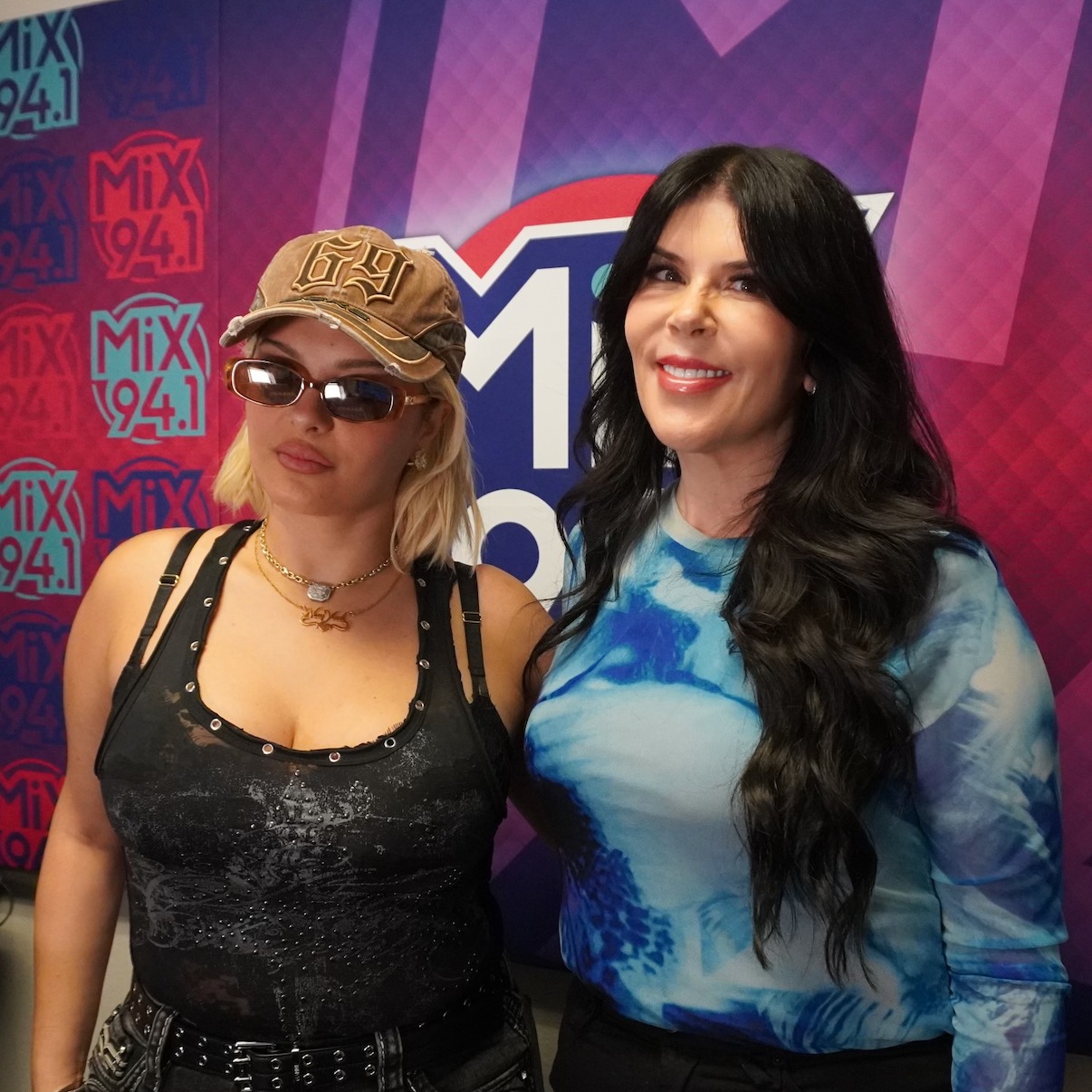 Bebe Rexha Talks New Music, AMA' and Beauty Hacks episode artwork