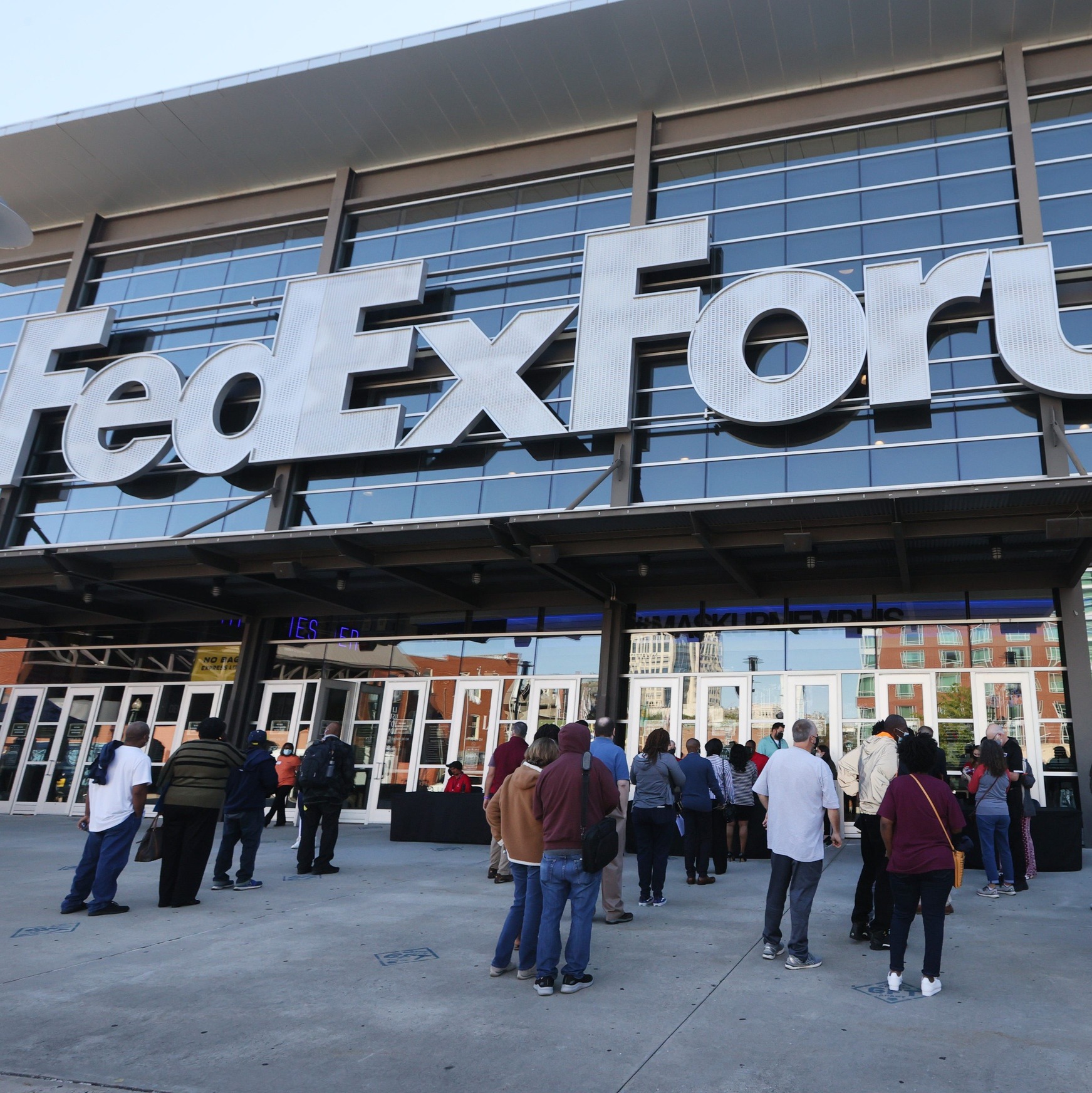 Sam Haridman from the Daily Memphian with Geoff reporting on the FedExForum DM Lease reporting thumbnail