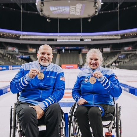 An Oconomowoc mom is making history at the 2026 Winter Paralympics!