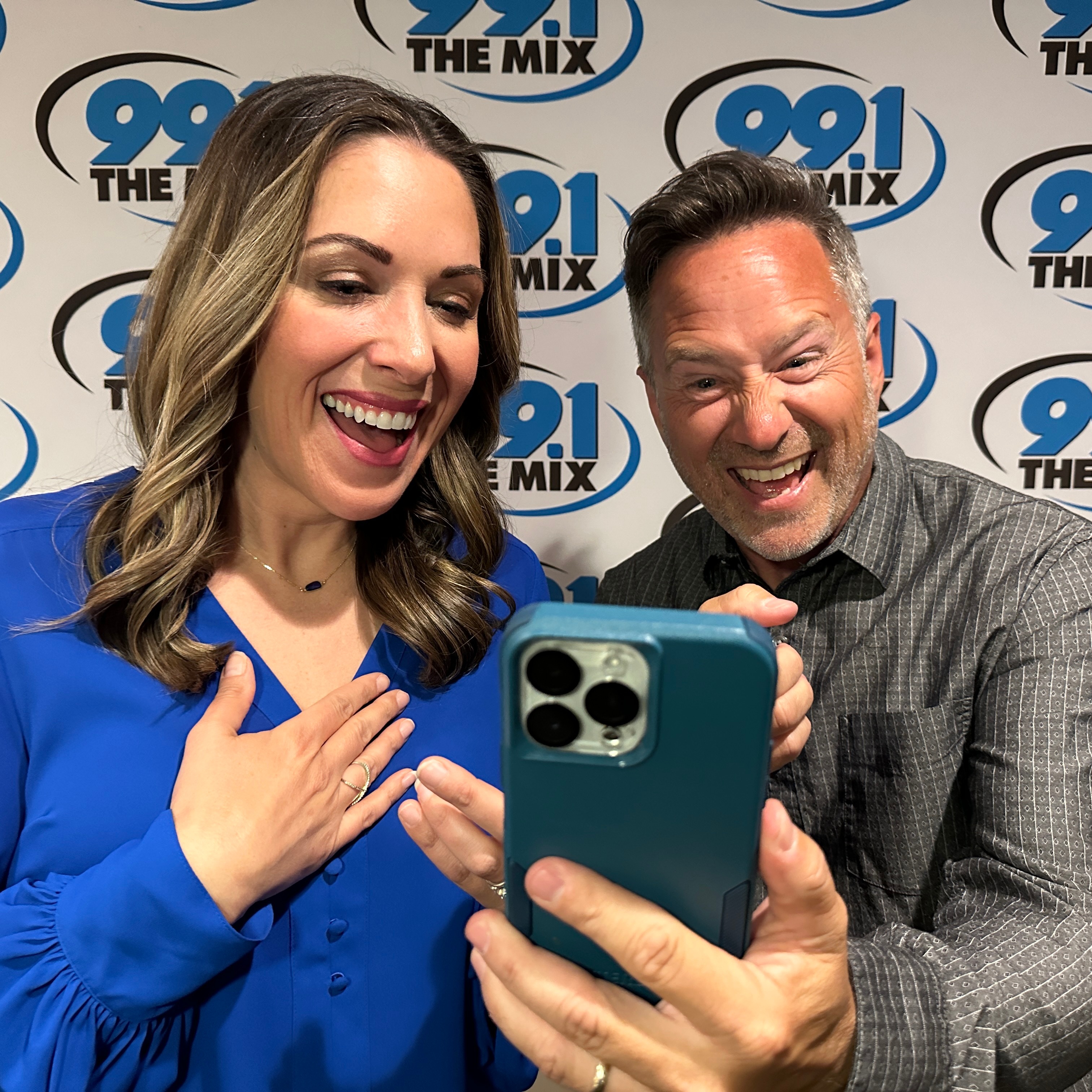 Elizabeth & Radar Full Show 07/23/26 episode artwork