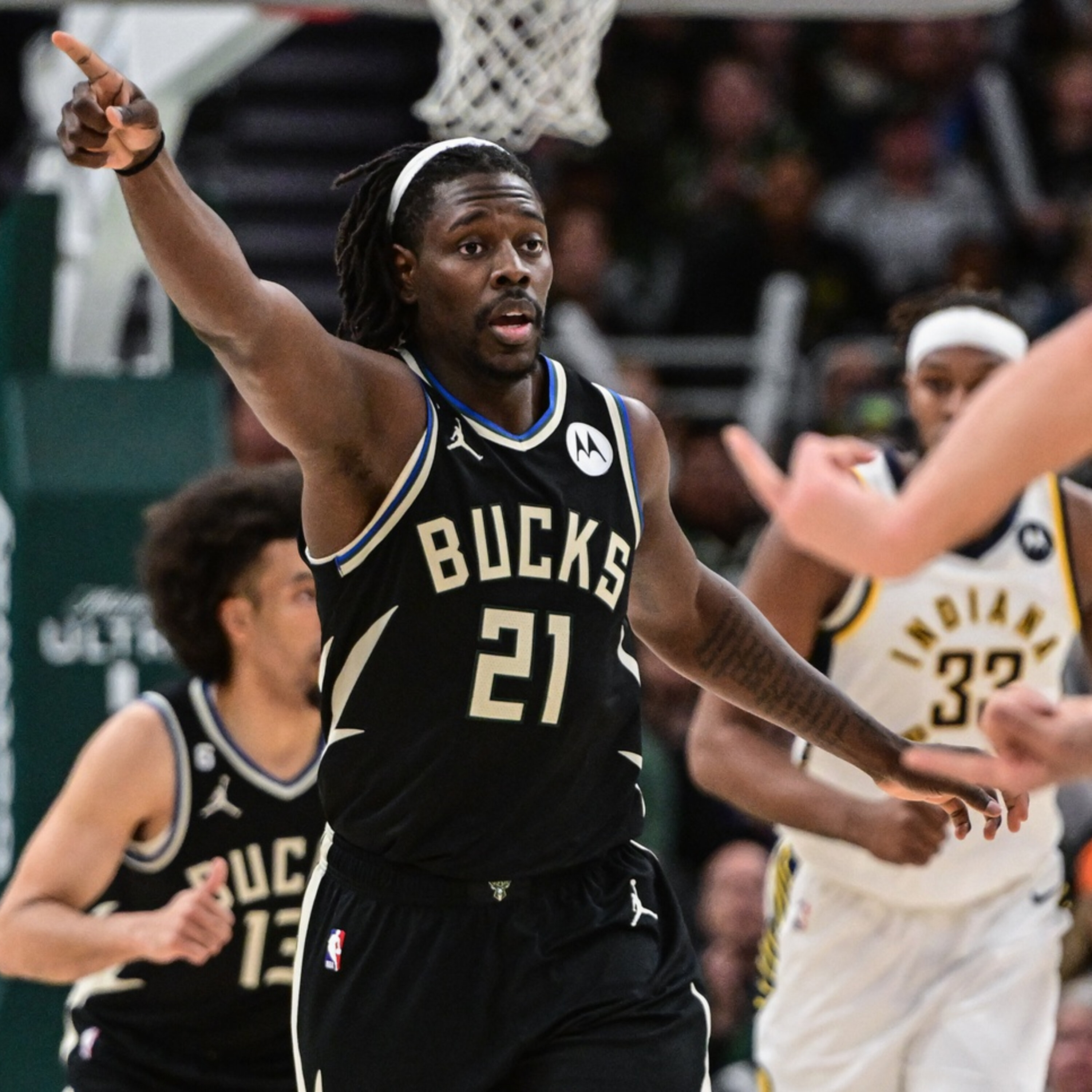 Bill Reiter of CBS Sports analyzes Bucks and NBA episode artwork