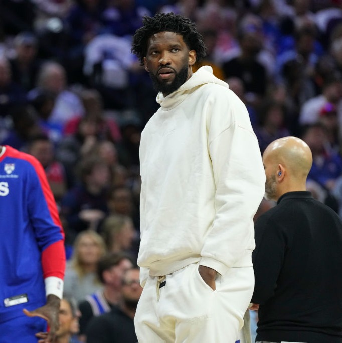 Fast Breaks - Joel Embiid on hold, a women’s icon retires, and more!