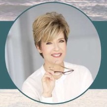 Has Cathy Wurzer seen herself on a side of a bus? episode artwork