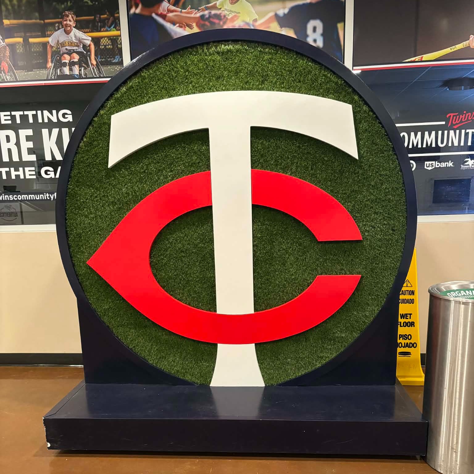 Twins 1st Pitch:   Royce Lewis returns to the Twins tonight in New York! episode artwork