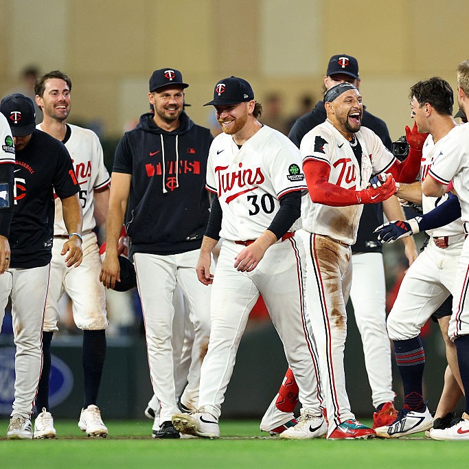Twins manager Derek Shelton reflects on a dramatic walk off win: "Hopefully we are going to make the next 2 months very exciting in the Twin Cities!" episode artwork