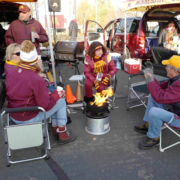 Tailgating Tips and Gopher Optimism with tailgater Steve Lewis! episode artwork