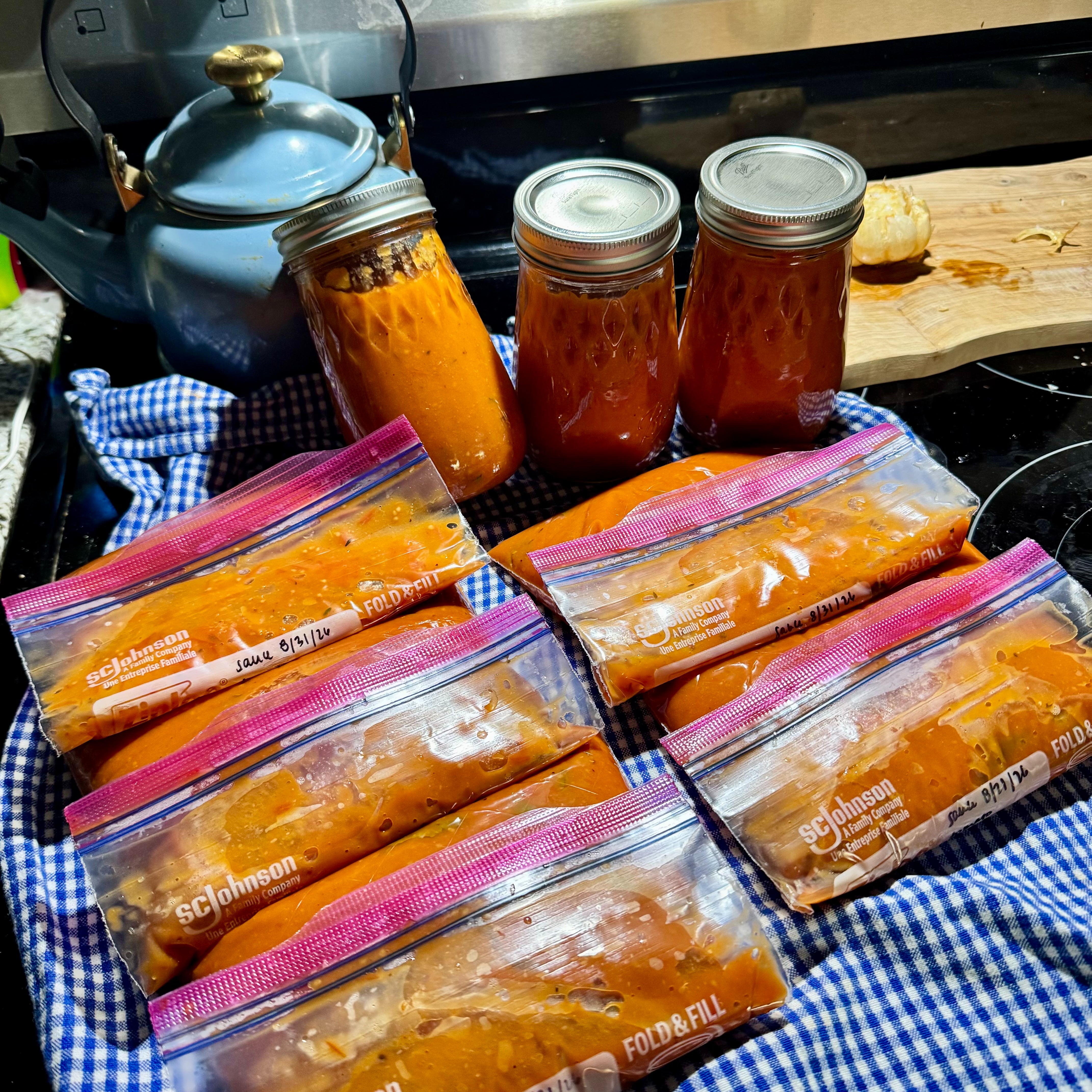 Gracie's Garden: Saucing up those jars and checking out the Crop Art! episode artwork