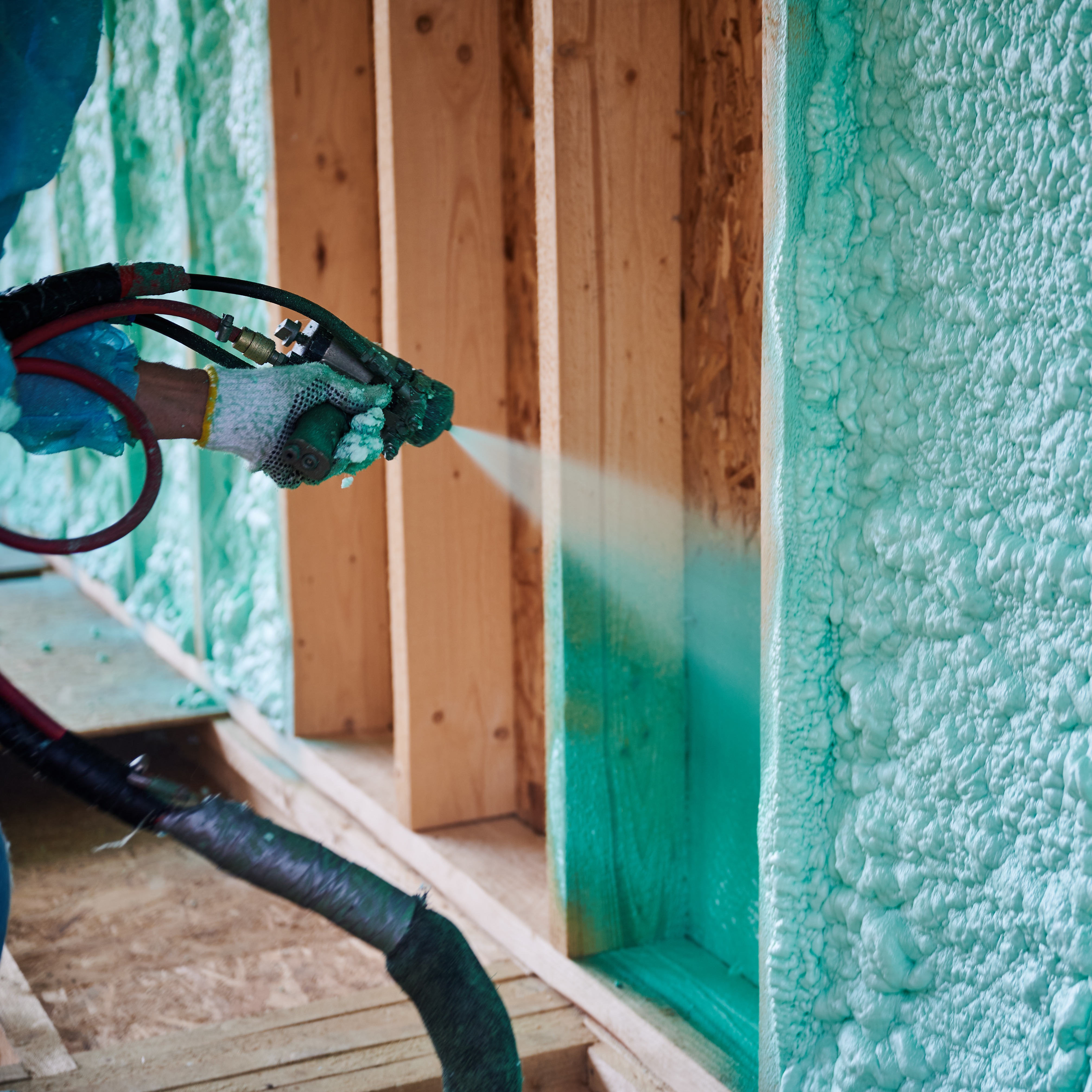More Contractors Committing Crimes, Dealing With Mold in Your House, Insulation Inspections episode artwork