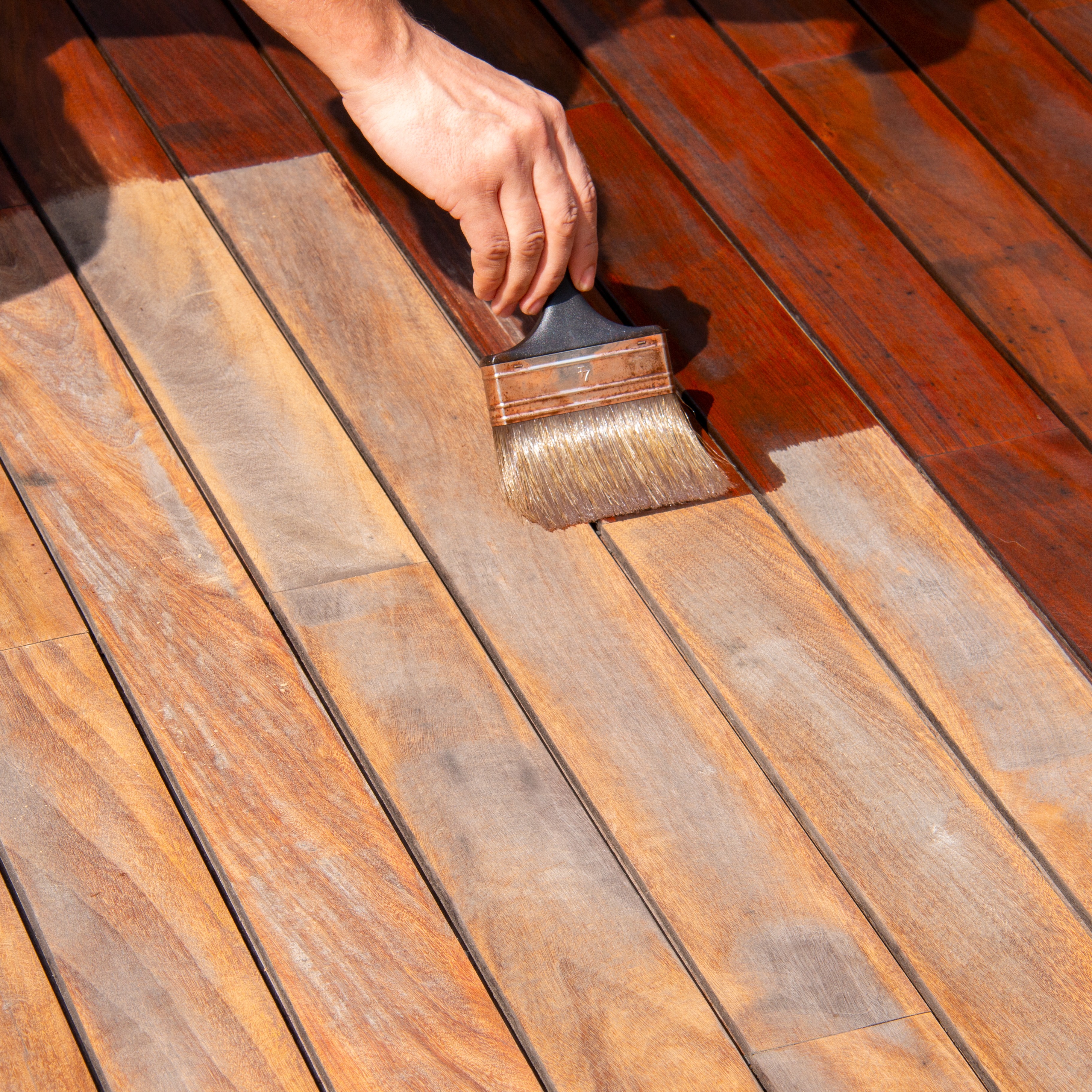 How Deck Railing Color and Material Makes a Big Difference, Dealing With Cracks in Concrete, Benefits of Metal Siding episode artwork