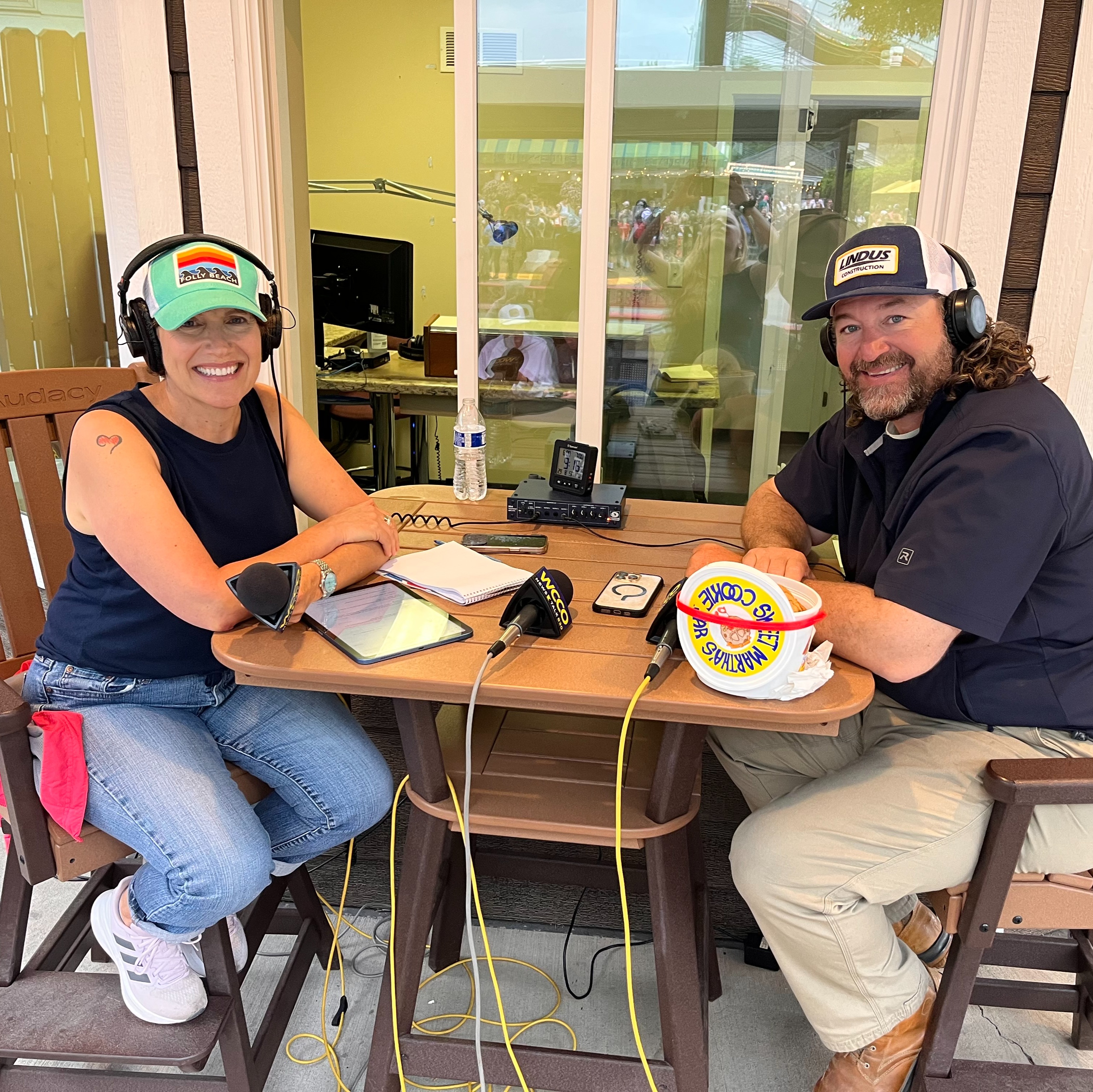 Praising the Pergola, shingle estimates, attics and wood vs. vinyl fencing! episode artwork