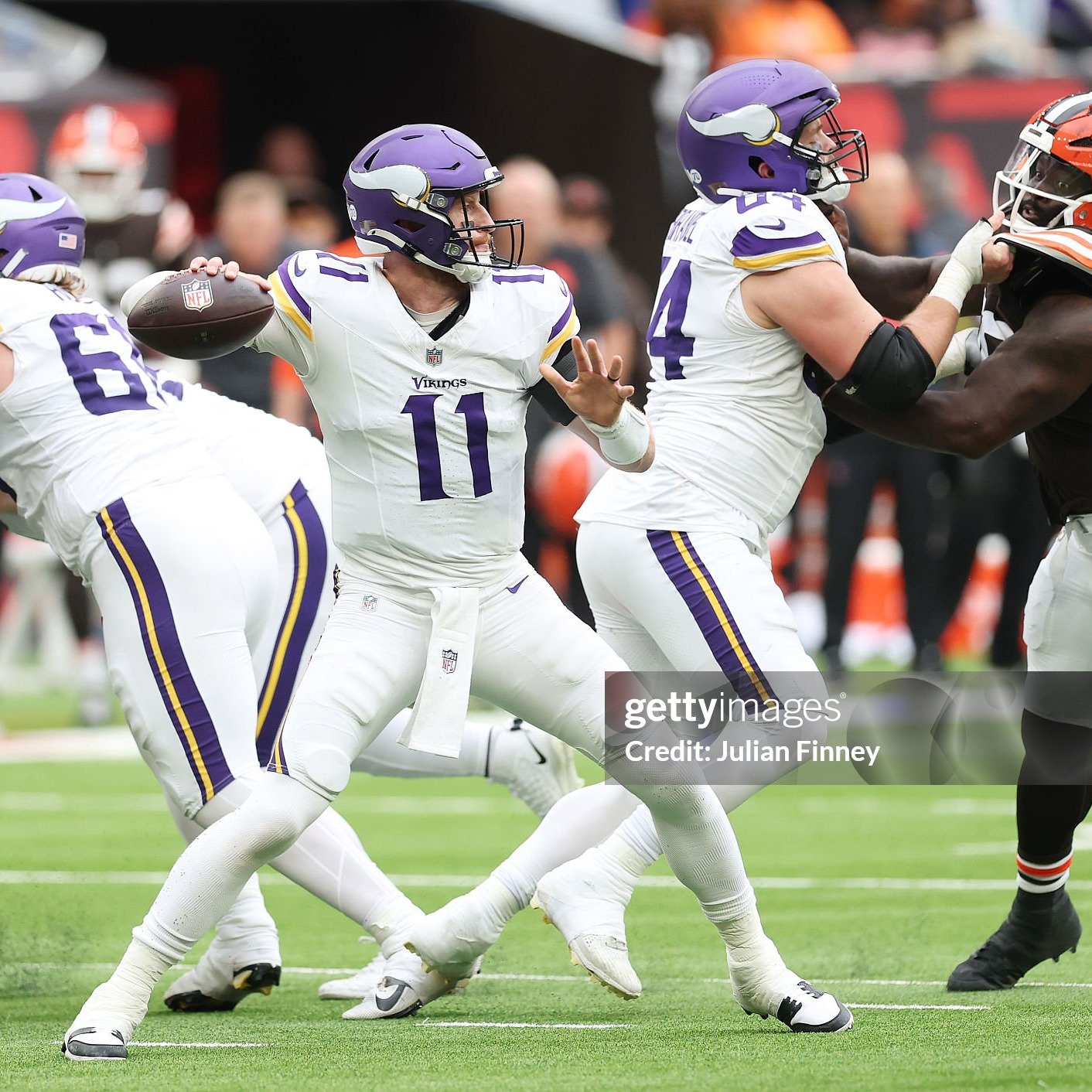 Viking Conundrum, Twins' Coaching Search, and the Money of College Sports