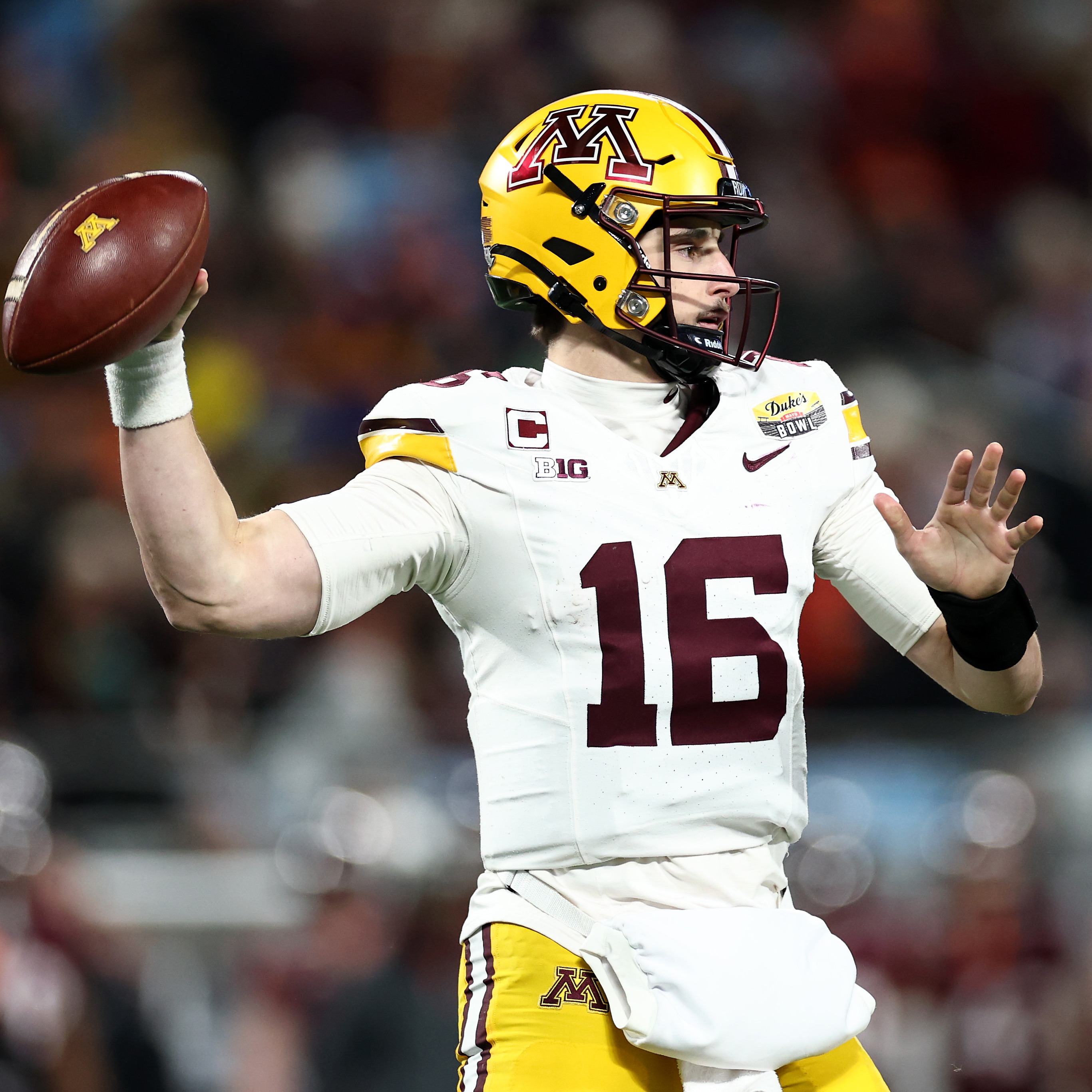 Who is Pete Najarian's preference at Gophers QB? episode artwork