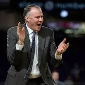 What does St. Thomas Men's Basketball Head Coach Johnny Tauer feel can set his program apart from others? episode artwork