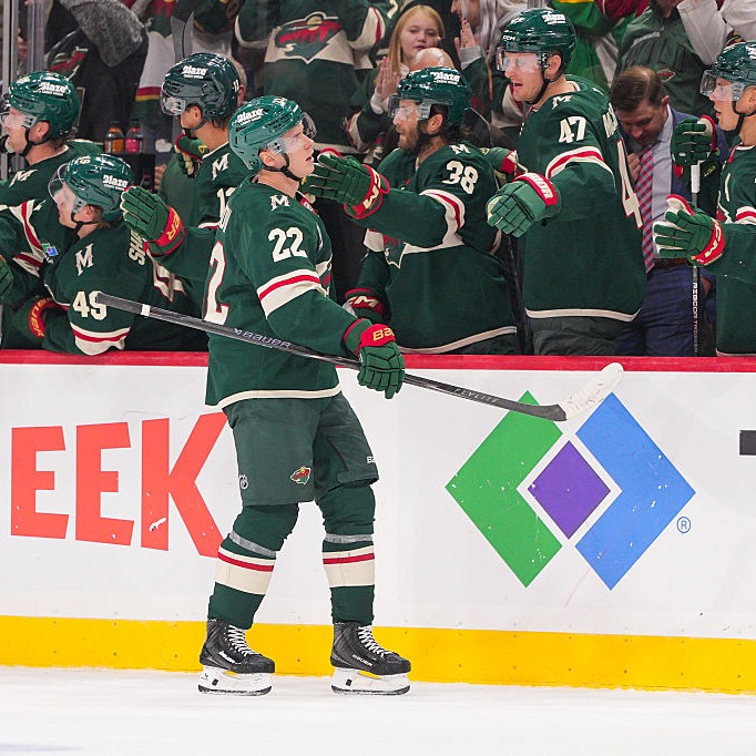 Wild Trying to Stay on the Ice episode artwork