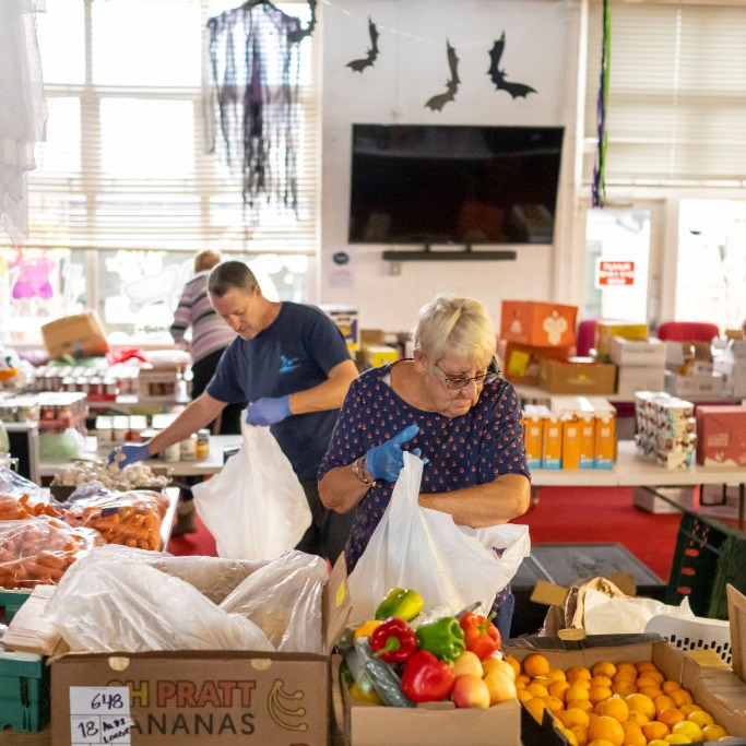 The DeRush-Hour Headlines - in depth with Ramsey County's food aid