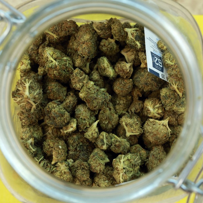 The DeRush Hour Headlines: in depth with Pot Mamas episode artwork
