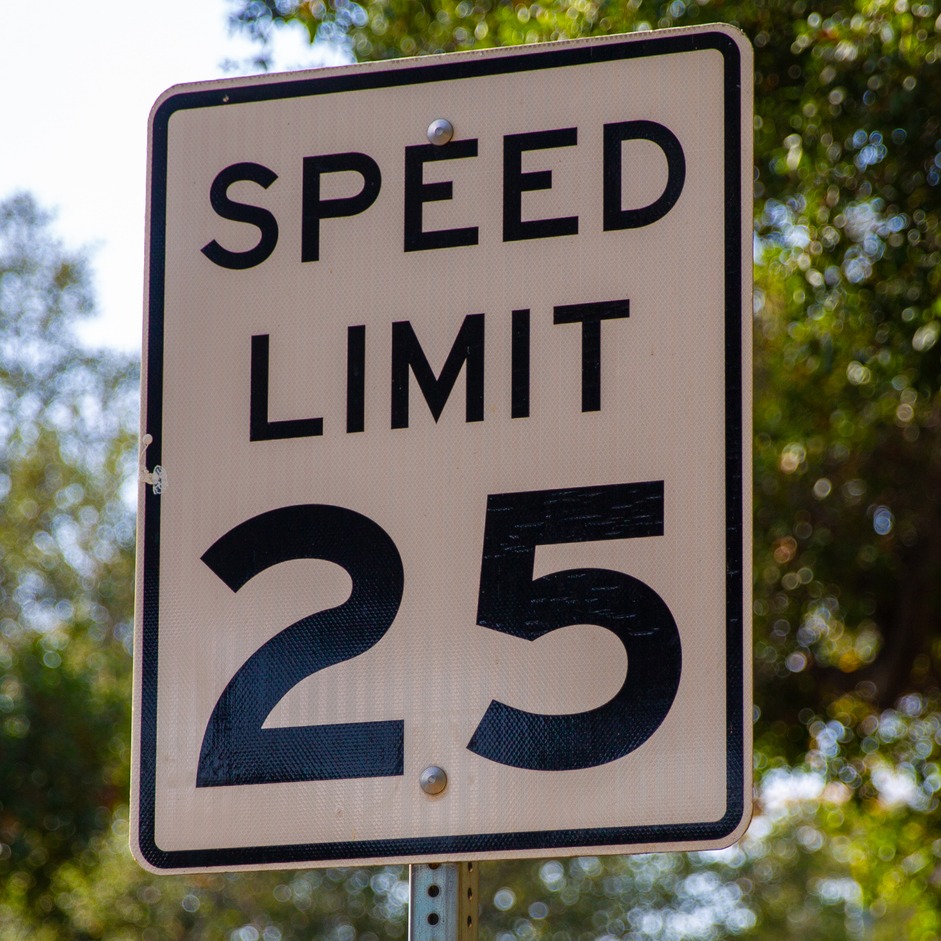 Should MN use tech to try to slow down chronic speeders? episode artwork