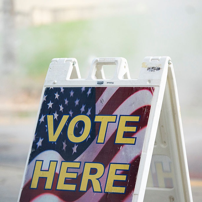 Tuesday Hour 3: do we want activist or moderate candidates? And how you can attend a women's sports double-header! episode artwork