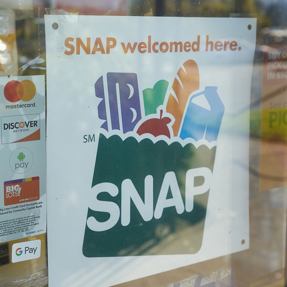 Should SNAP benefits be restricted to healthy food? episode artwork