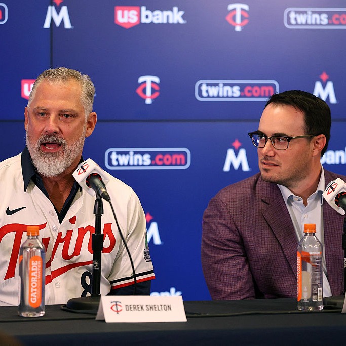 Friday Hour 2: Card DeSharks & Dan Hayes on a Twins trade episode artwork