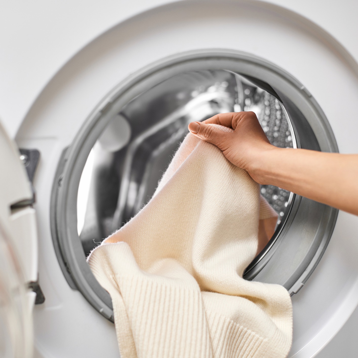Jason has a laundry dilemma episode artwork