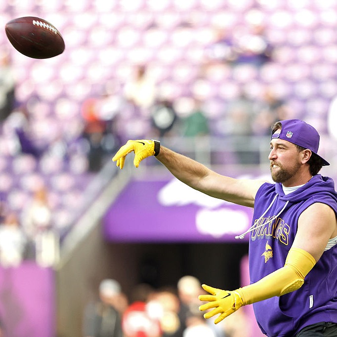 Caught in a Meeting, Ice Castles and more with Quick Takes! Caught in a Meeting, Ice Castles and more with Quick Takes!