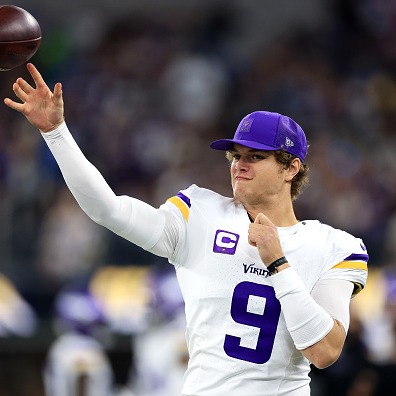 Will JJ McCarthy have the help of a healthier offensive line in Detroit? Matthew Coller joins!