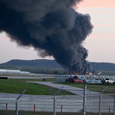 Aviation expert Scott Hamilton explains what we know so far about the UPS plane crash